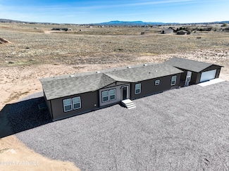26887 N Chicory Way, Paulden, AZ 86334