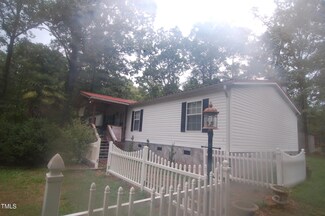 5975 Beaver Creek Rd, New Hill, NC 27562