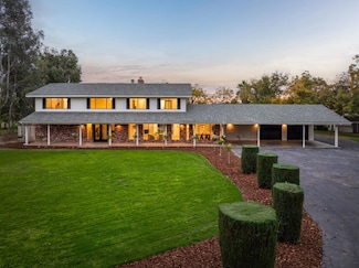 11208 N Fowler Ave, Clovis, CA 93619