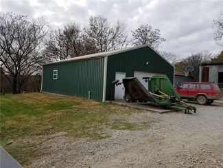 14252 Snider Rd, Pleasanton, KS 66075