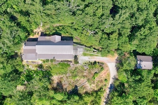 7174 White Oak Valley Rd, McDonald, TN 37353