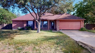 10503 Alex Dr, Needville, TX 77461