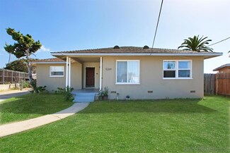 5269 Reynolds St, San Diego, CA 92114