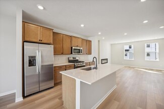 7655 Cruise Way, Inver Grove Heights, MN 55076