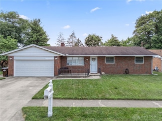 670 Saxony Dr, Xenia, OH 45385