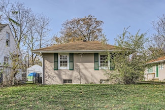 2383 Hiawatha Park Dr Unit 2385, Columbus, OH 43211