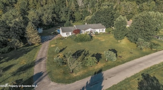128 Pamela Dr, Friendsville, PA 18818
