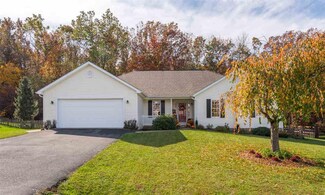 32 Fall Ridge Dr, Stuarts Draft, VA 24477
