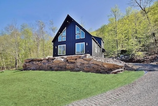 1211 Gulf Rd, Roscoe, NY 12776