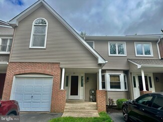 25 Kings Cross Cir Unit 234, Doylestown, PA 18901