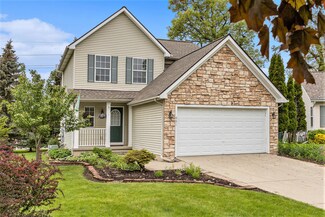 401 Cambridge Dr, Dexter, MI 48130