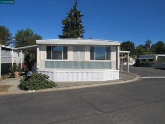 95 Welcome Ave, Concord, CA 94518
