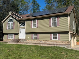 409 Burlingham Rd, Bloomingburg, NY 12721