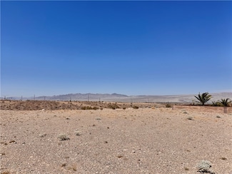 2870 Cresthill Dr, Bullhead City, AZ 86442