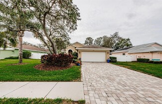 1526 River Ct, Tarpon Springs, FL 34689