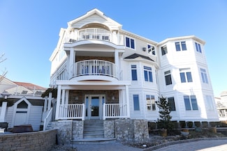 402 20th St S, Brigantine, NJ 08203