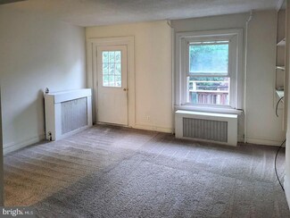 368 Chestnut St, Pottstown, PA 19464