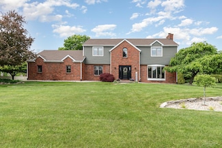 3677 White Trillium Dr W, Saginaw, MI 48603