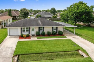 267 Lowe St, Hahnville, LA 70057