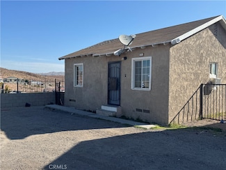 401 W Fredricks St, Barstow, CA 92311