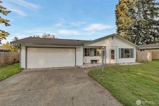 510 Penguin Ct SE, Lacey, WA 98503