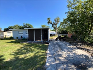 2639 Hempstead Dr, Lakeland, FL 33801