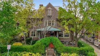 189 Bidwell Pkwy, Buffalo, NY 14222