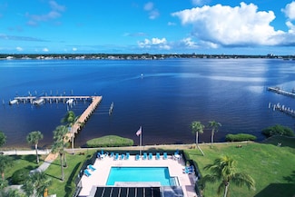 825 Center St Unit 30A, Jupiter, FL 33458