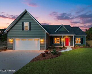 682 Crump Farm Rd, New Bern, NC 28562