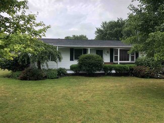 310 Spring St, Geneva, IN 46740