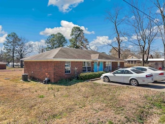 105 & 107 E 4th St, Ward, AR 72176