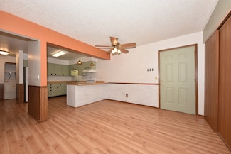 1608 Creek Rd Unit 103, West Bend, WI 53090