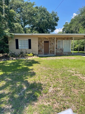 145 Iberville Dr, Biloxi, MS 39531