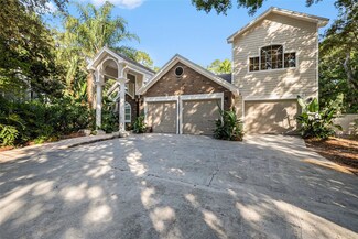 5002 Swallow Dr, Land O Lakes, FL 34639