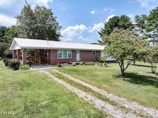 190 Golf Course Cir, Greeneville, TN 37743
