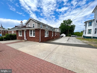 328 B S Main St, Williamstown, NJ 08094
