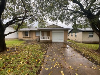 1306 Summit St, Mesquite, TX 75149