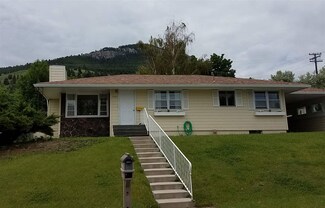 1325 Stuart St, Helena, MT 59601