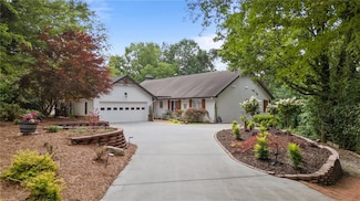 8180 Old Mill Dr, Gainesville, GA 30506