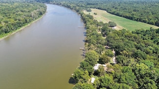479 Donaldson Point Rd, Gunnison, MS 38746