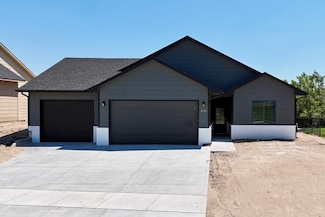 5538 N Saint Paul St, Wichita, KS 67204
