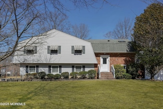 91 Heights Terrace, Middletown, NJ 07748