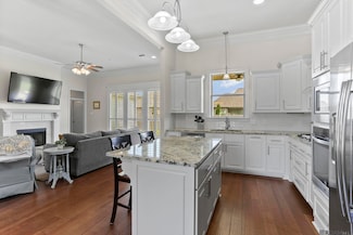 7323 Bessie Dr, Denham Springs, LA 70706