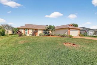 943 SE Brookedge Ave, Port Saint Lucie, FL 34983