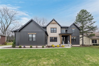 25801 Annesley Rd, Beachwood, OH 44122