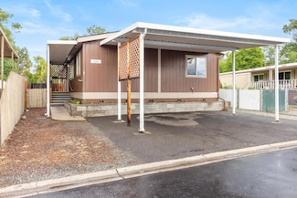 3555 S Pacific Hwy Unit SPC 123, Medford, OR 97501