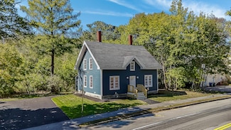 160 Cumberland St, Westbrook, ME 04092