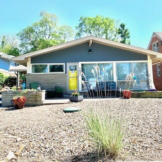 7431 Oak Ave, Gary, IN 46403