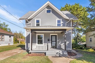 1254 Clover Ave, Rockford, IL 61102