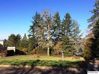 3755 Cherokee Dr S, Salem, OR 97302